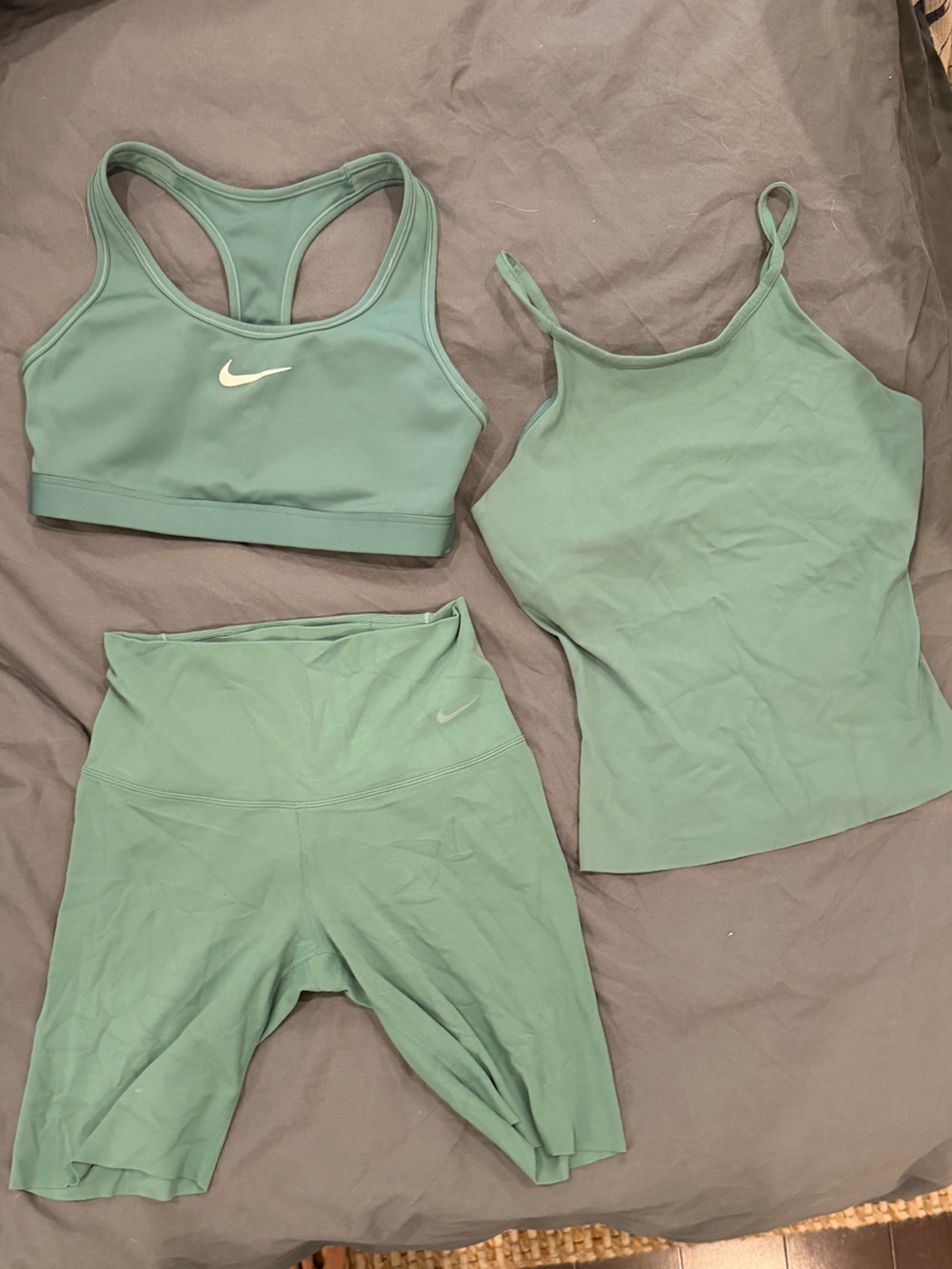 Nike Green Teal Activewear Set - Sports Bra, Tank & Biker Shorts